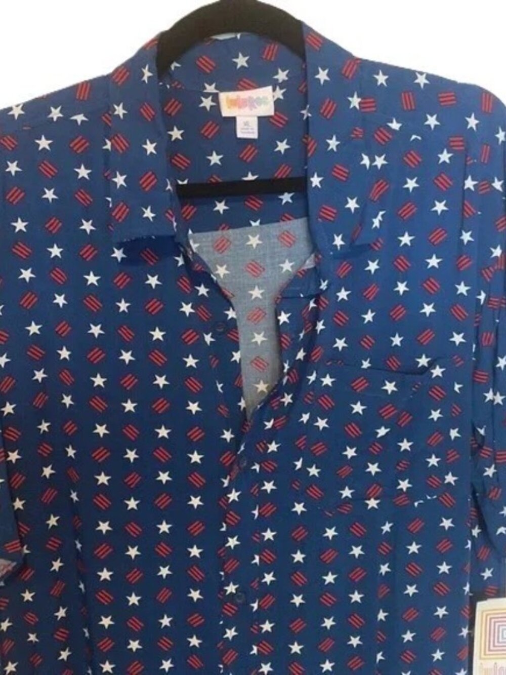 Men’s Patriotic Button Up Shirt XL Short Sleeve Stripes Stars LuLaRoe‎ Michael